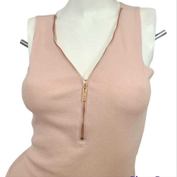 GUESS Pink Ribbed Zipper Front Tank size Small - Picture 4 of 7